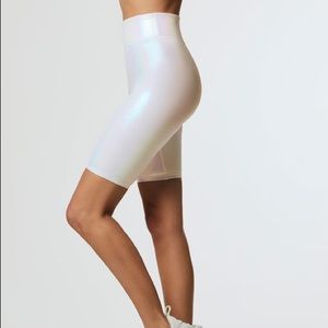 Carbon38 Luminous Pearl Biker Short